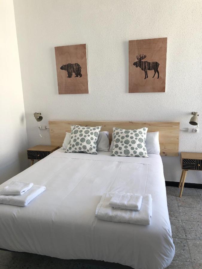 Hostal Americano Madrid Exterior foto
