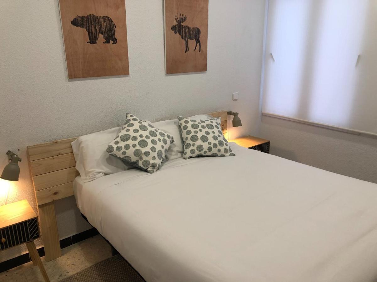 Hostal Americano Madrid Exterior foto